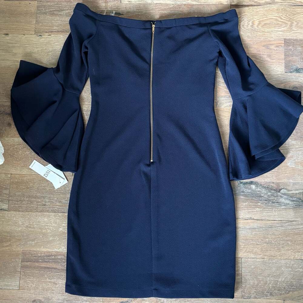Off-the-Shoulder Navy Blue Bell Sleeve Mini Dress Size 11/12 - Picture 13 of 16